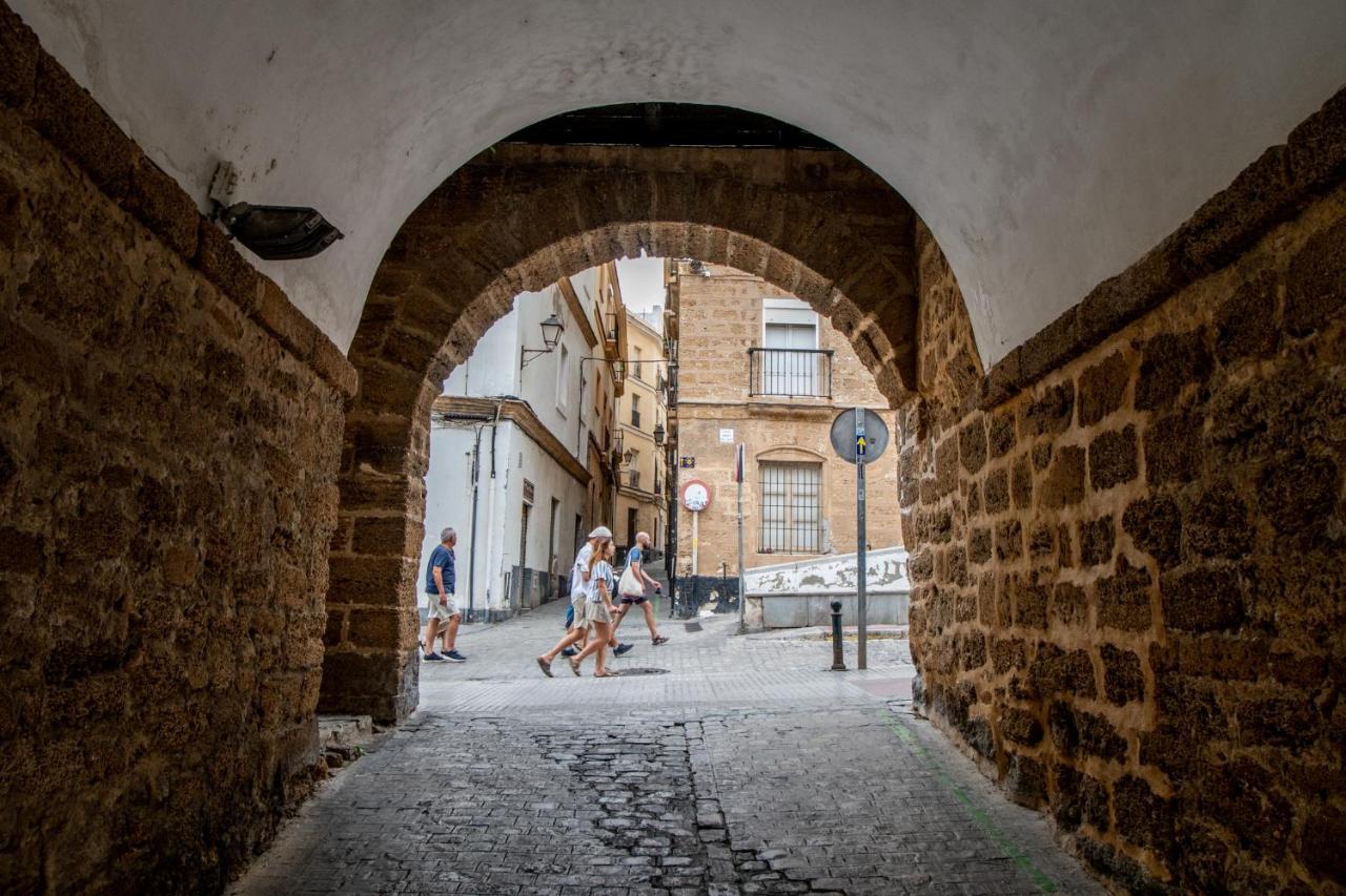 Las Tres Llaves De Cadiz Apartment Екстериор снимка